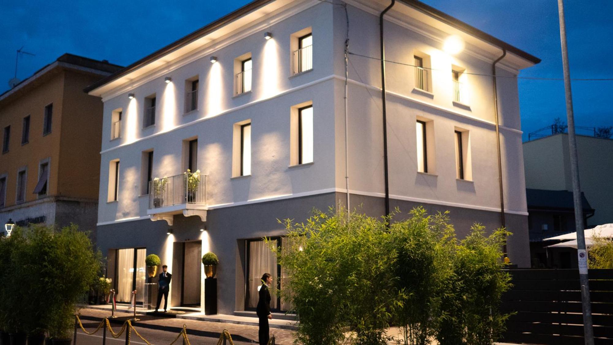 Hotel De Amicis Moglia Esterno foto